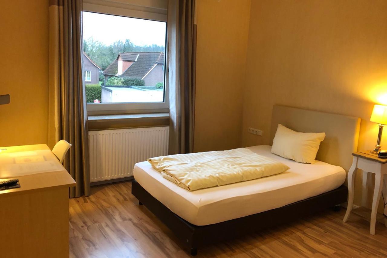Landhotel Franck Garni 브리에트린겐 외부 사진